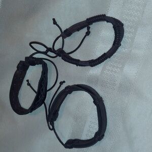 3 Bracelets